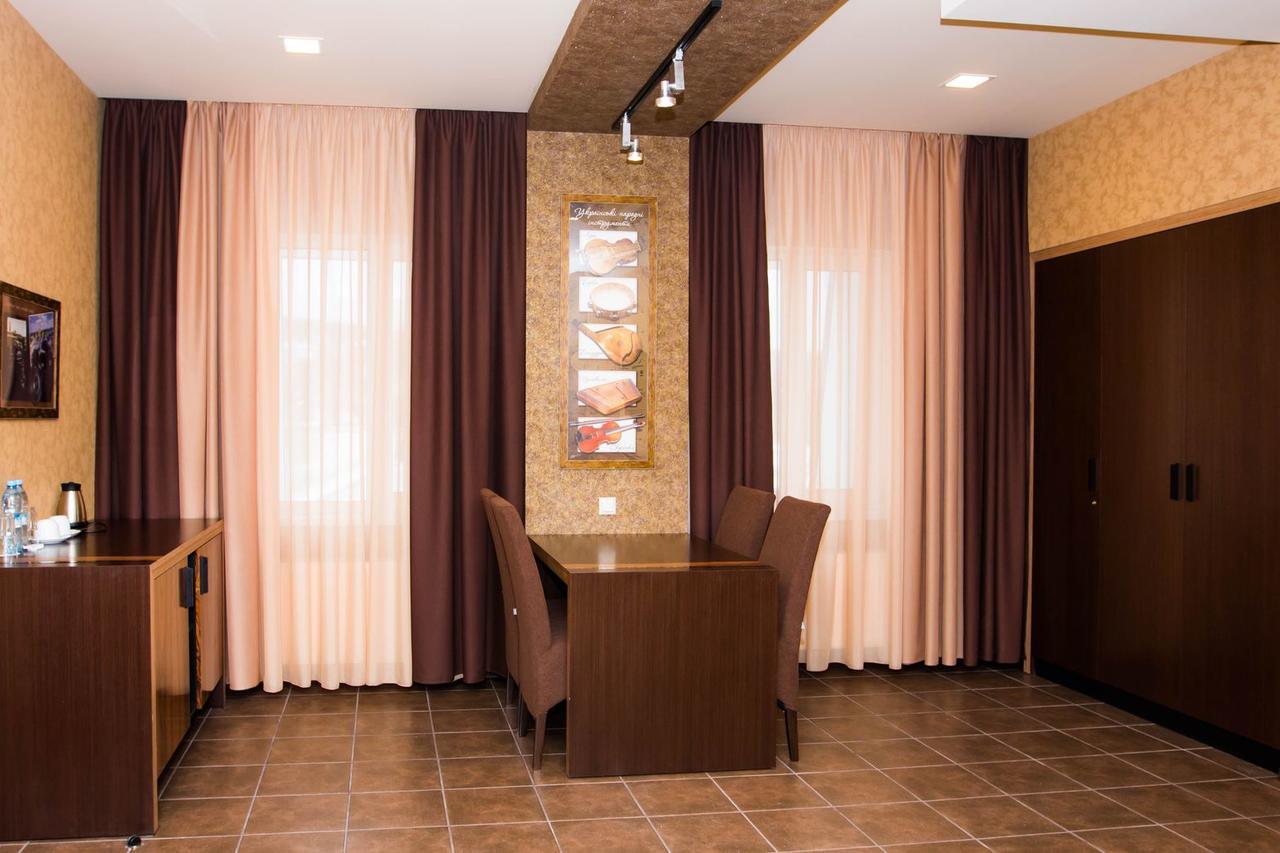 Hotel Lubenska Sloboda Olshanka Luaran gambar